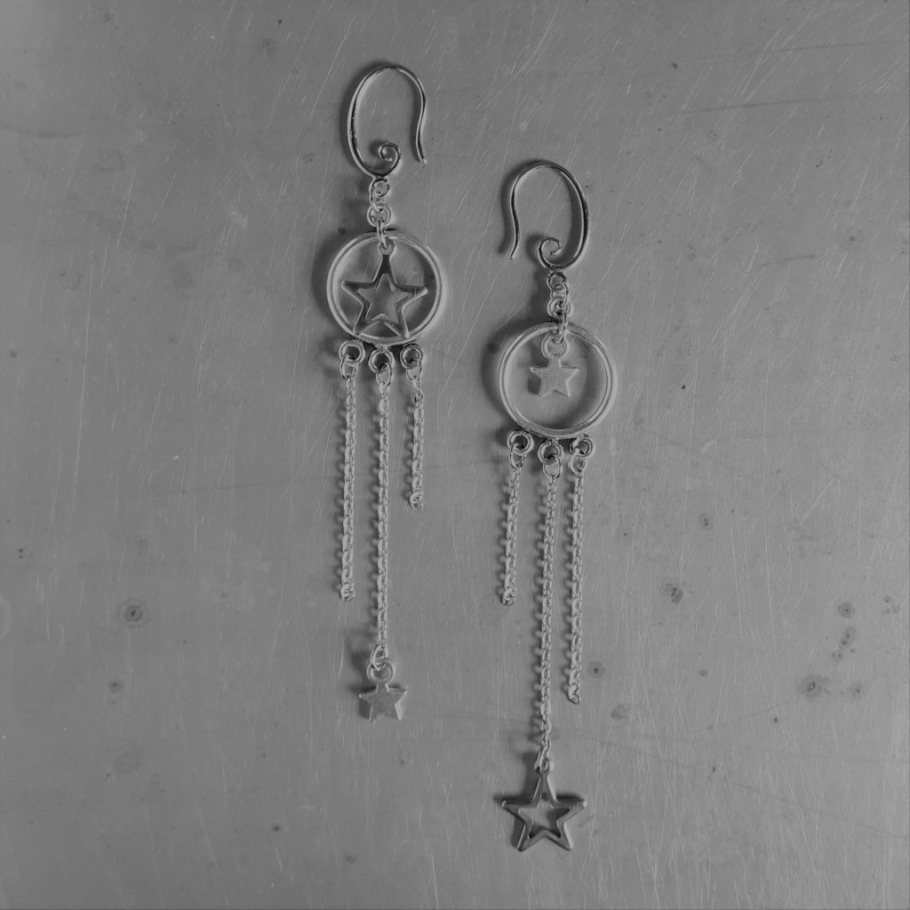 Bijoux de corps sensuels érotiques sexopepite - Boucles d'oreilles
Laure Bouquery coach de vie, love coach et sexologue à Schaerbeek Bruxelles
Sexualité, relations & rapport au corps, estime de soi, bijoux de corps
LGBT transidentités intersexuations
Sexologist & Life Coach in Schaerbeek Brussels
Sexologa & Life Coach Bruselas